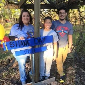 Meet your Posher, Holly